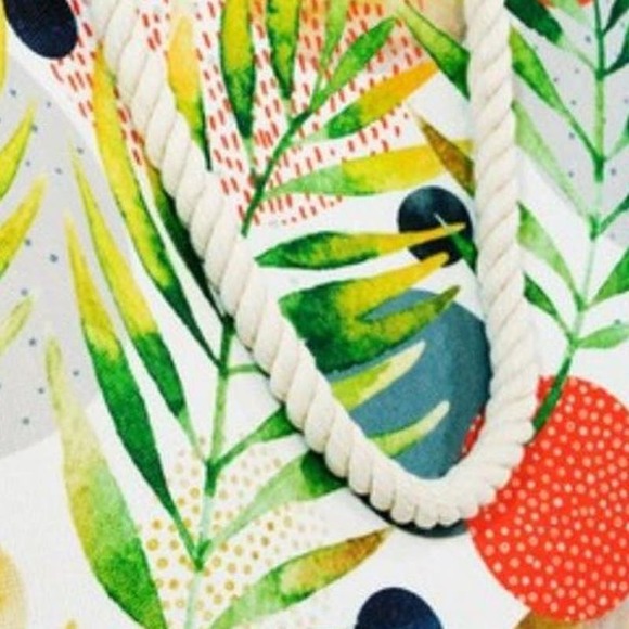 TROPICAL LEAF WITH FLOWER PRINT & ABSTRACT TOTE BAG - Picture 3 of 8